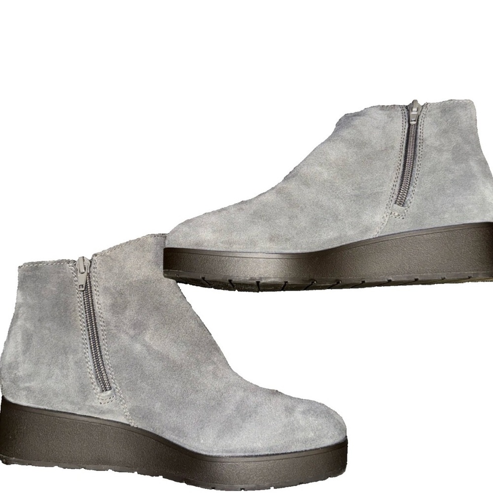 Lucky Brand Women's Karmeya Storm Ankle Boots Grey Size 7.5 Suede Upper Preppy